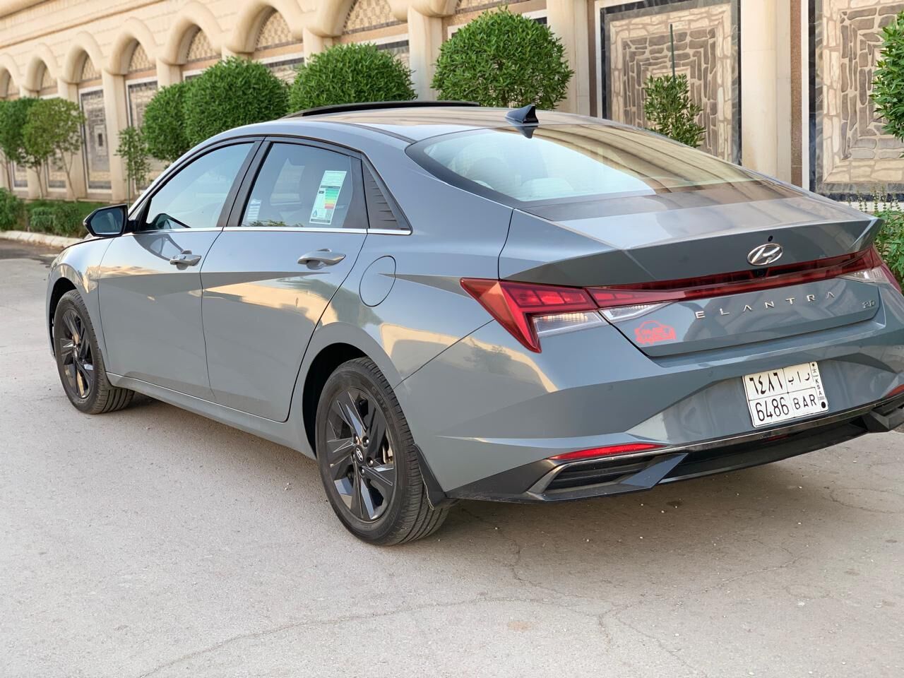 Riyadh, Vehicles, Cars & Trucks , HYUNDAI ELANTRA SE 2.0,,  2022,  Automatic,  88000 KM,  T SMART FULL OPTION SUNROOF4PUSH START B