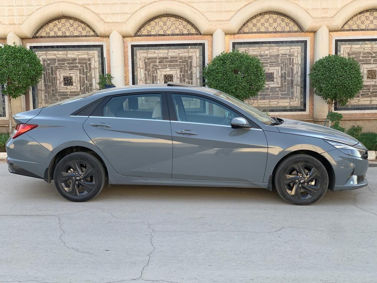 Riyadh, Vehicles, Cars & Trucks , HYUNDAI ELANTRA SE 2.0,,  2022,  Automatic,  88000 KM,  T SMART FULL OPTION SUNROOF4PUSH START D