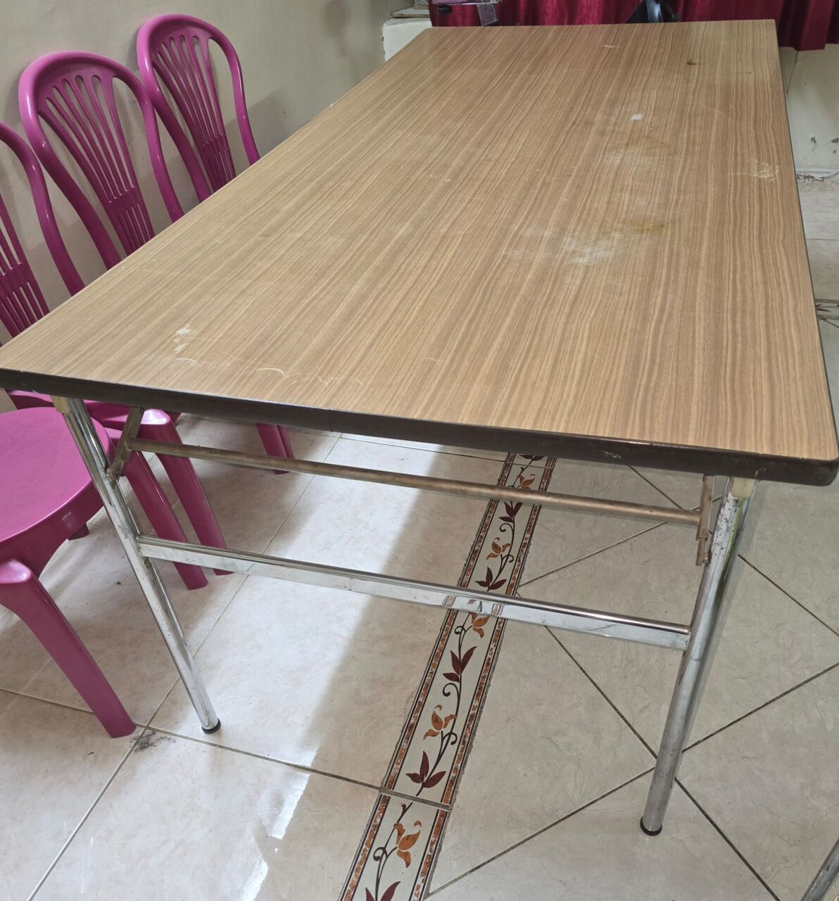 Makkah, Household Items, SAR 400,  Geyser And Dining Table