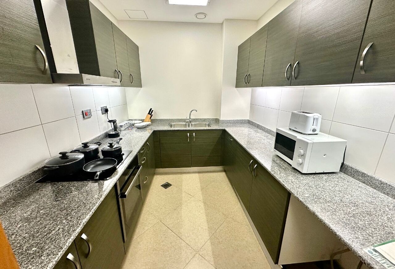 Manama, Apartments, Flats, Houses & Villas, BHD 330/month,  1 BR,  MODERN 1BHK FLAT FOR RENT | WITH POOL AND GYM