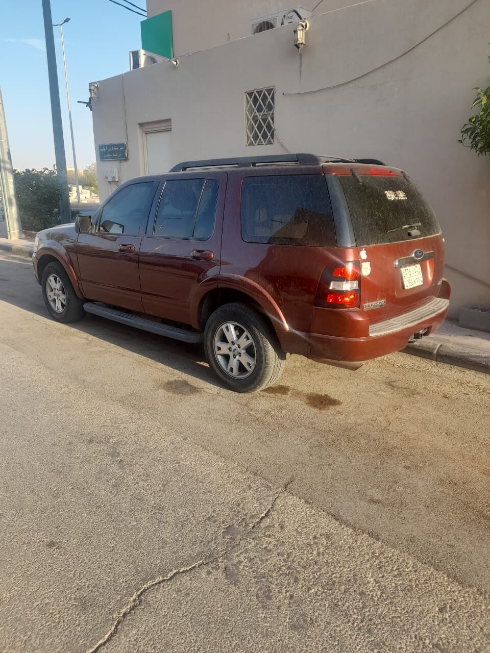 Riyadh, Vehicles, Cars & Trucks , SAR 16000,  Ford Explorer,  2010,  Automatic,  242 KM,  ,  SAR.16K