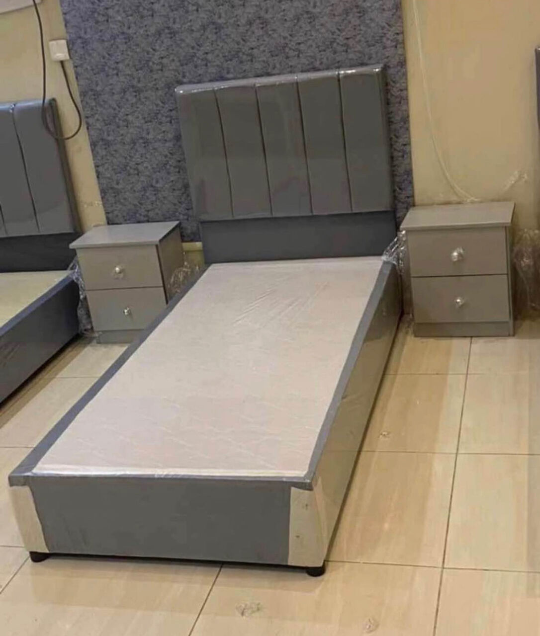 Jeddah, Furniture, SAR 1,  سرير نفر واحد  موجود ،  مقاس  ٩٠*١٩٠