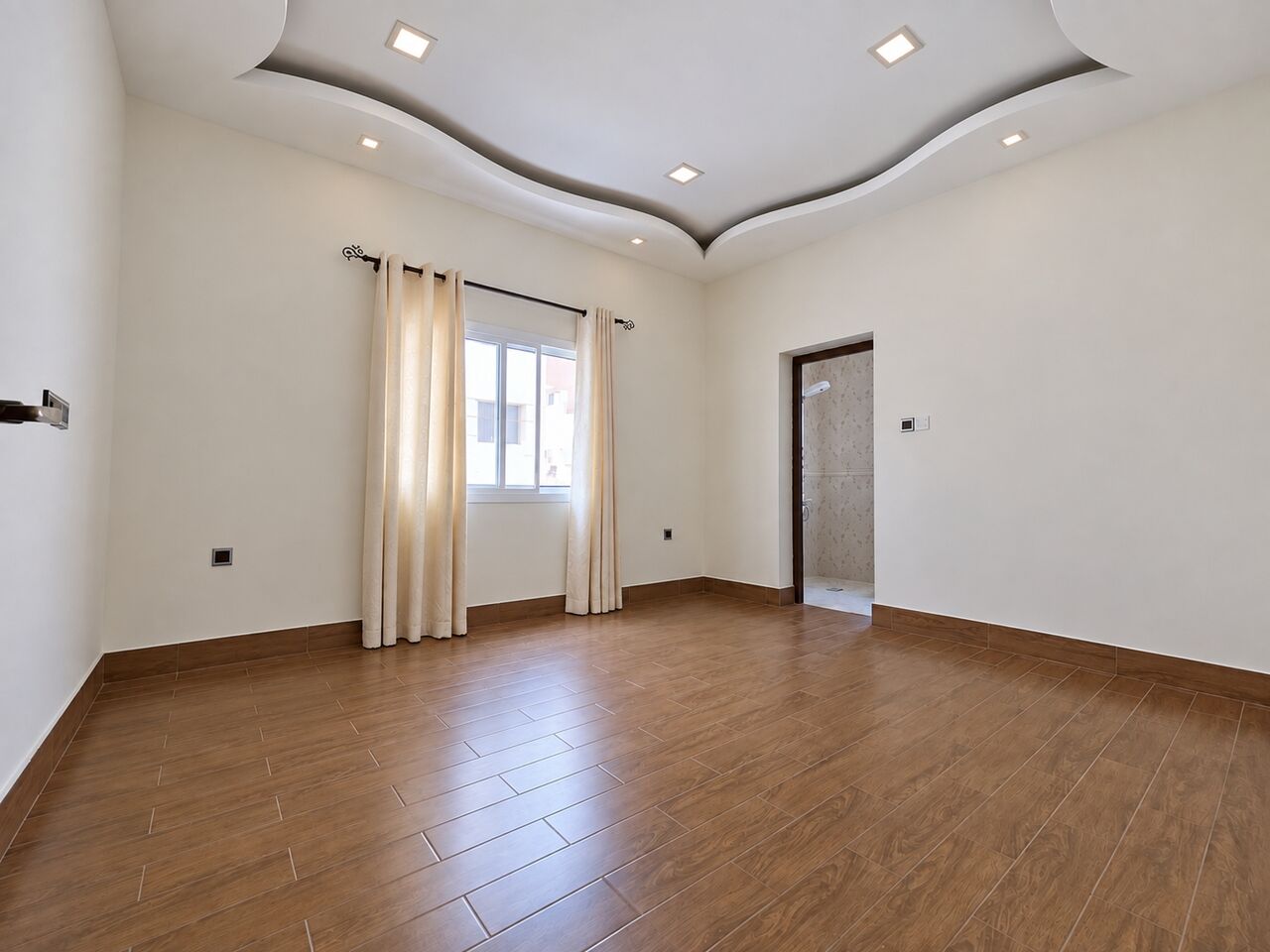 Hidd, Apartments, Flats, Houses & Villas, BHD 270/year,  3 BR,  Al Hidd City/High-Furnished Rental Apartment Half-Furnished