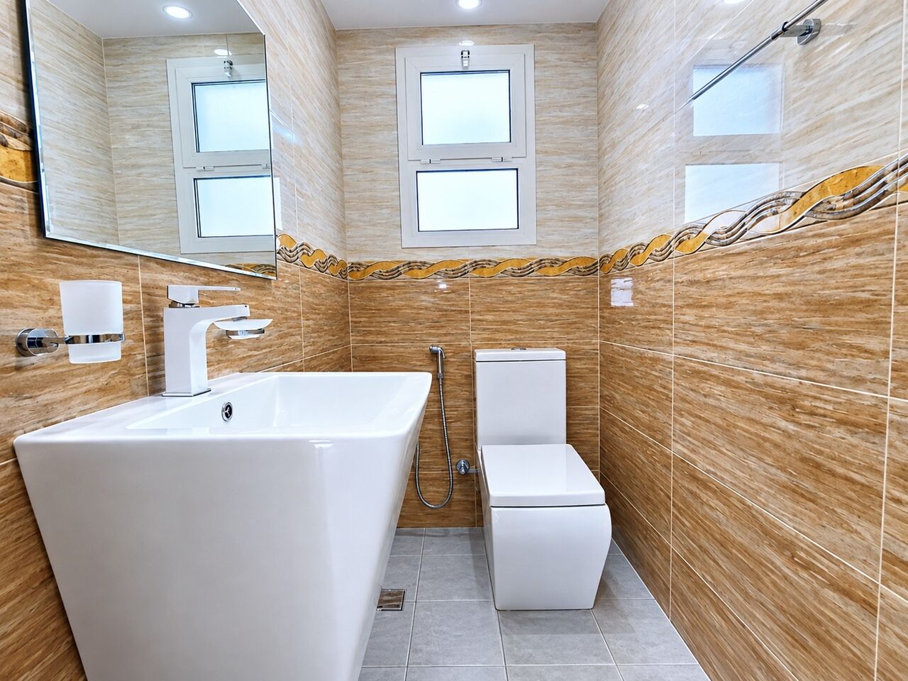 Hidd, Apartments, Flats, Houses & Villas, BHD 270/year,  3 BR,  Al Hidd City/High-Furnished Rental Apartment Half-Furnished