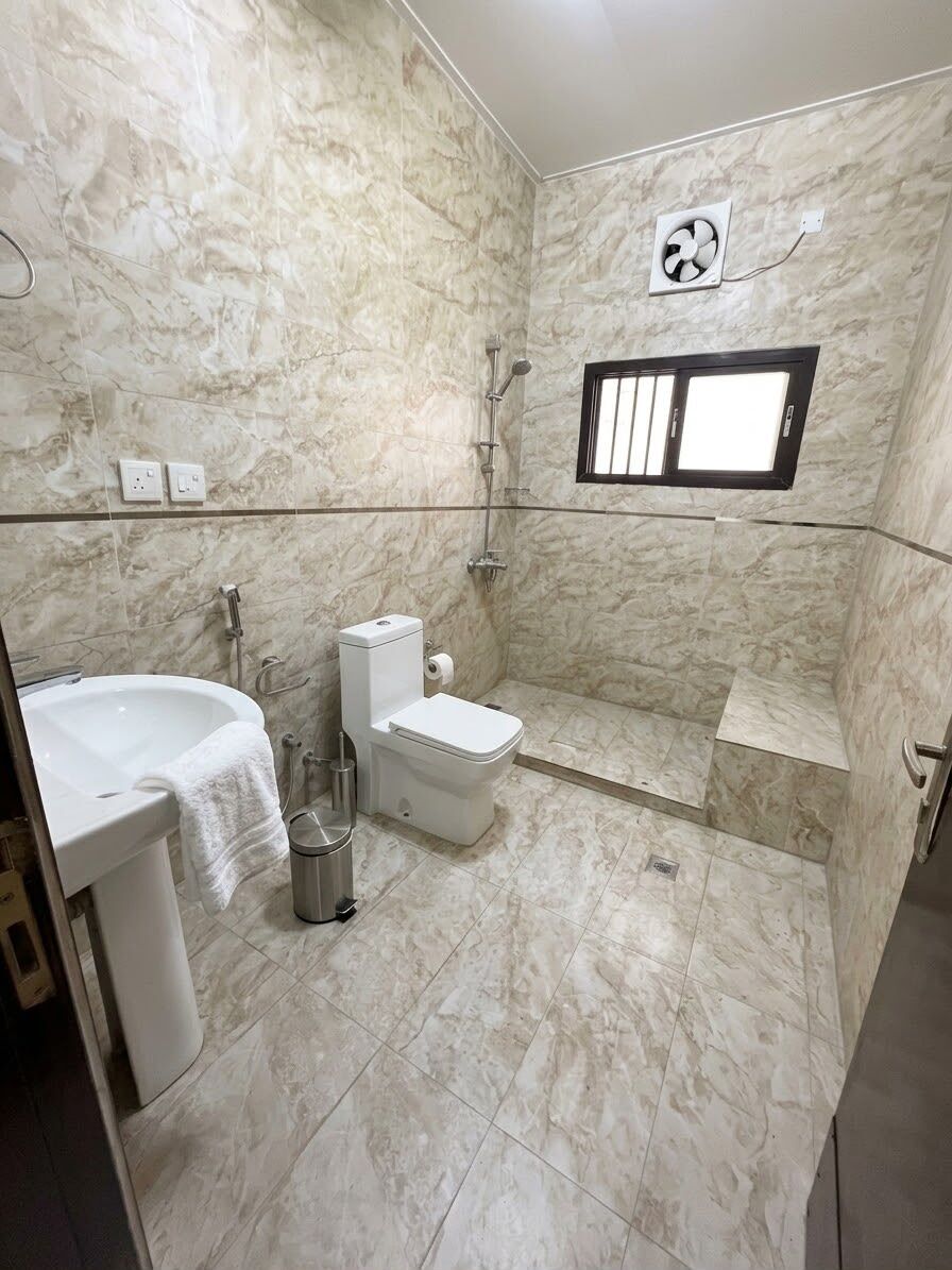 Kabul, Apartments, Flats, Houses & Villas, AFN 250/year,  200 Sq. Meter,  للإيجار شقة كبير في العكر الغربي