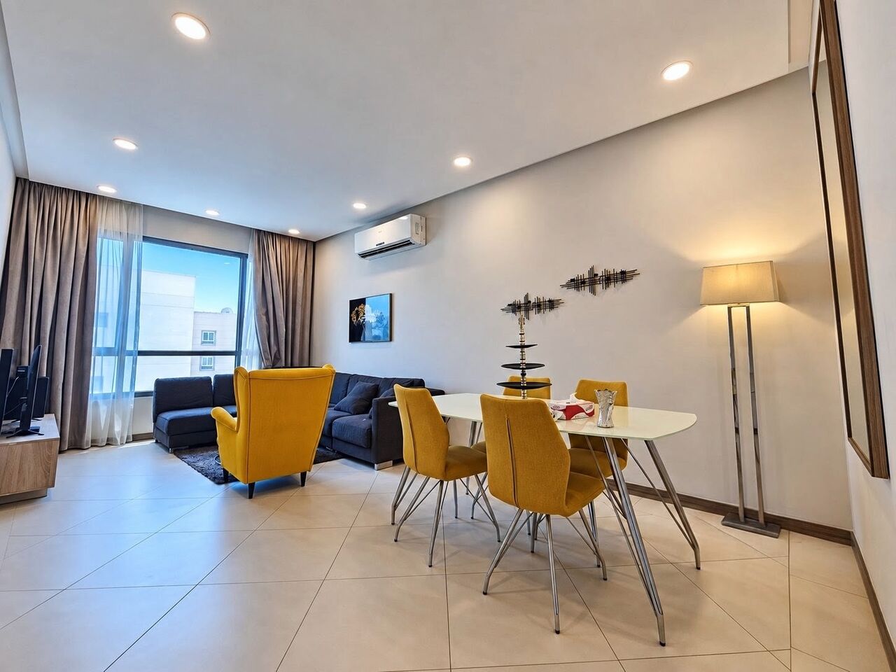 Hidd, Apartments, Flats, Houses & Villas, BHD 260/year,  1 BR,  Al Hidd City/High-end Apartment For Rent Furnished Fully Including Electricity Within The