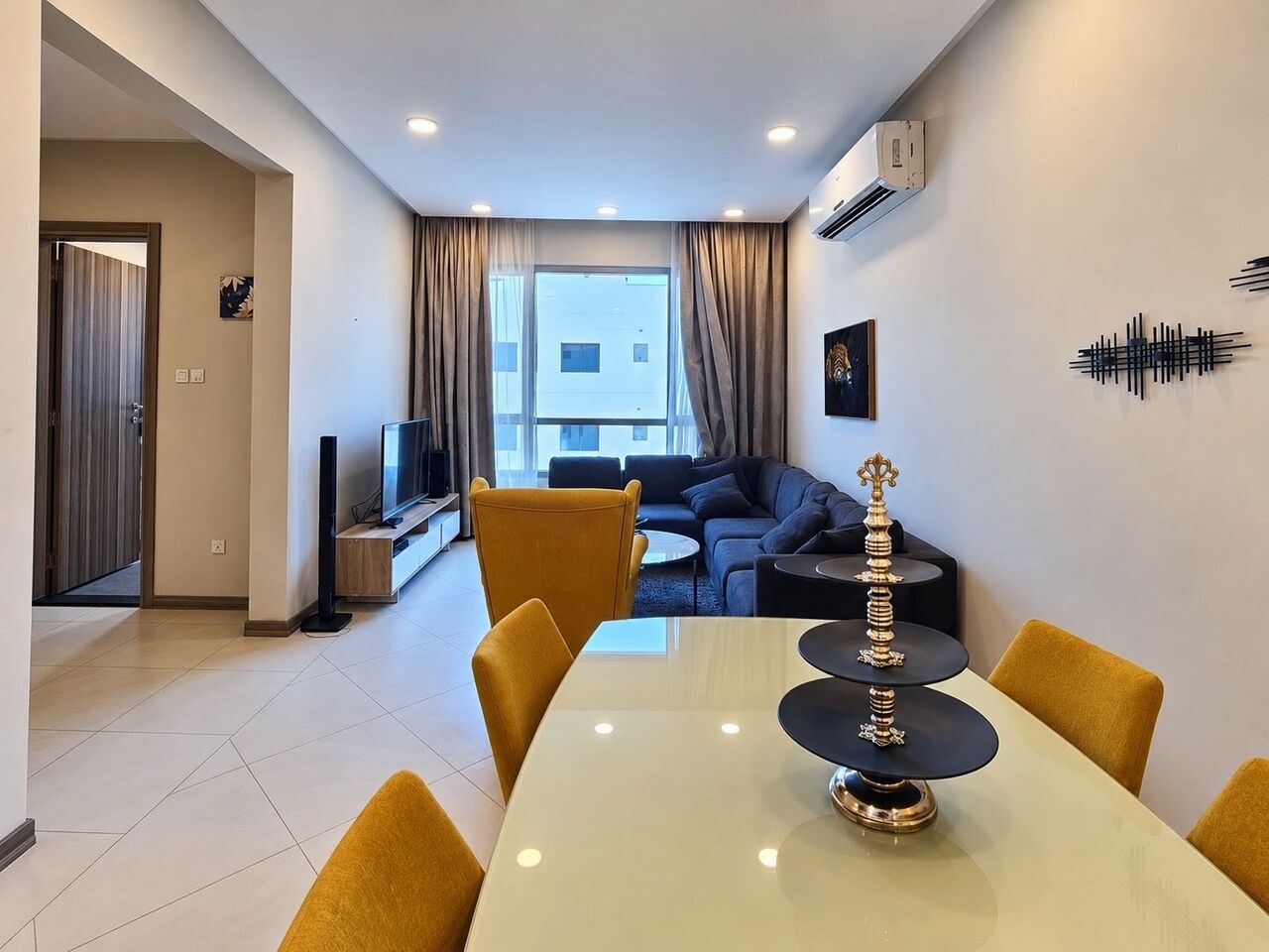 Hidd, Apartments, Flats, Houses & Villas, BHD 260/year,  1 BR,  Al Hidd City/High-end Apartment For Rent Furnished Fully Including Electricity Within The