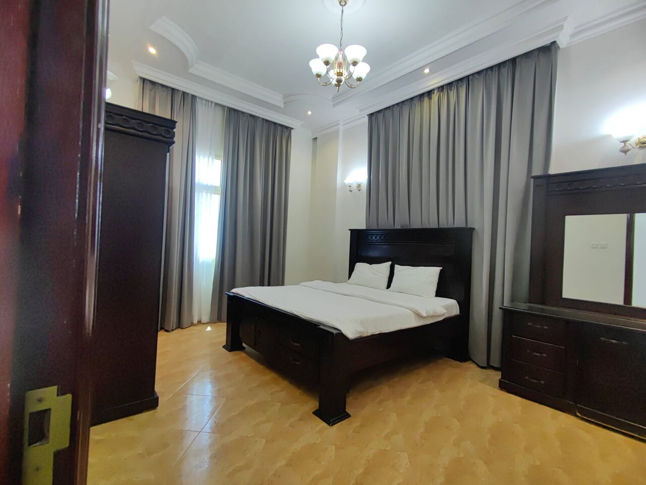 Juffair, Apartments, Flats, Houses & Villas, BHD 370/month,  Furnished,  2 BR,  Fully Furnished Flat For Rent In Juffair With EWA