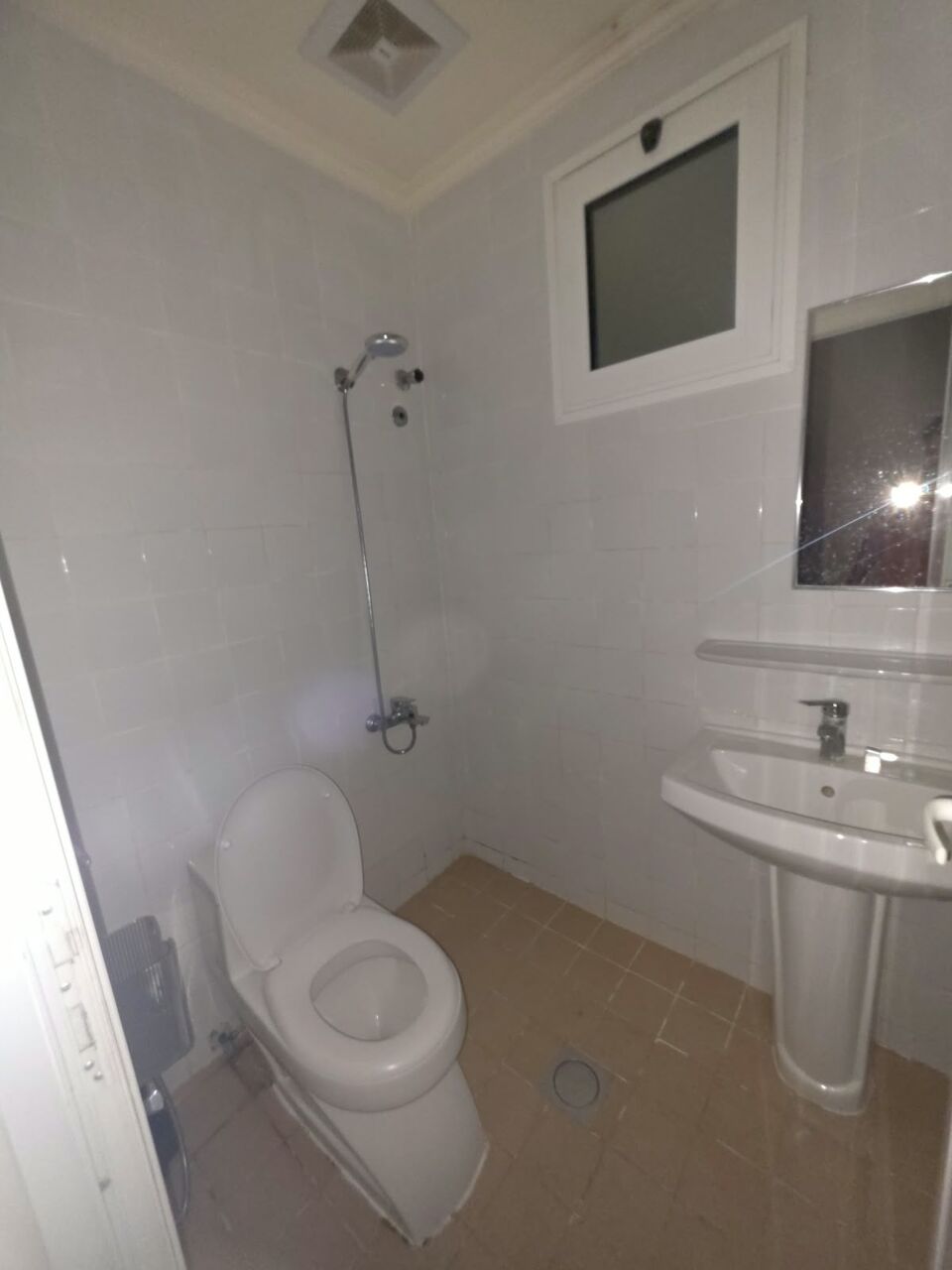 Khobar, Apartments, Flats, Houses & Villas, SAR 24600/year,  2 BR,  2 Bedrooms, A Hall, 2 Bathrooms, A Kitchen,with Air Conditioners And Elevator,available