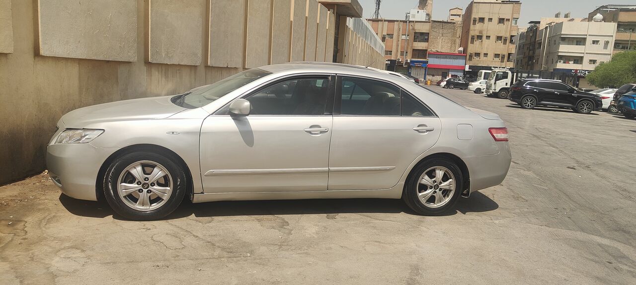 Riyadh, Vehicles, Cars & Trucks , SAR 16500,  Toyota Camry,  2007,  Automatic,  690000 KM,  Camry  Transmission Good Condition Single Owner