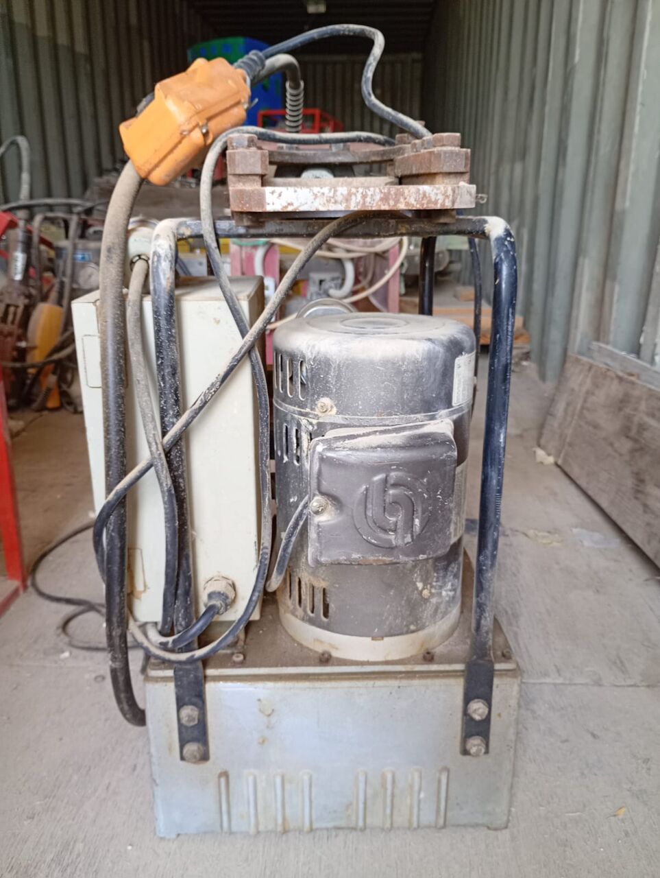 Dammam, Industrial Machinery, USED HYDRAULIC MACHINE