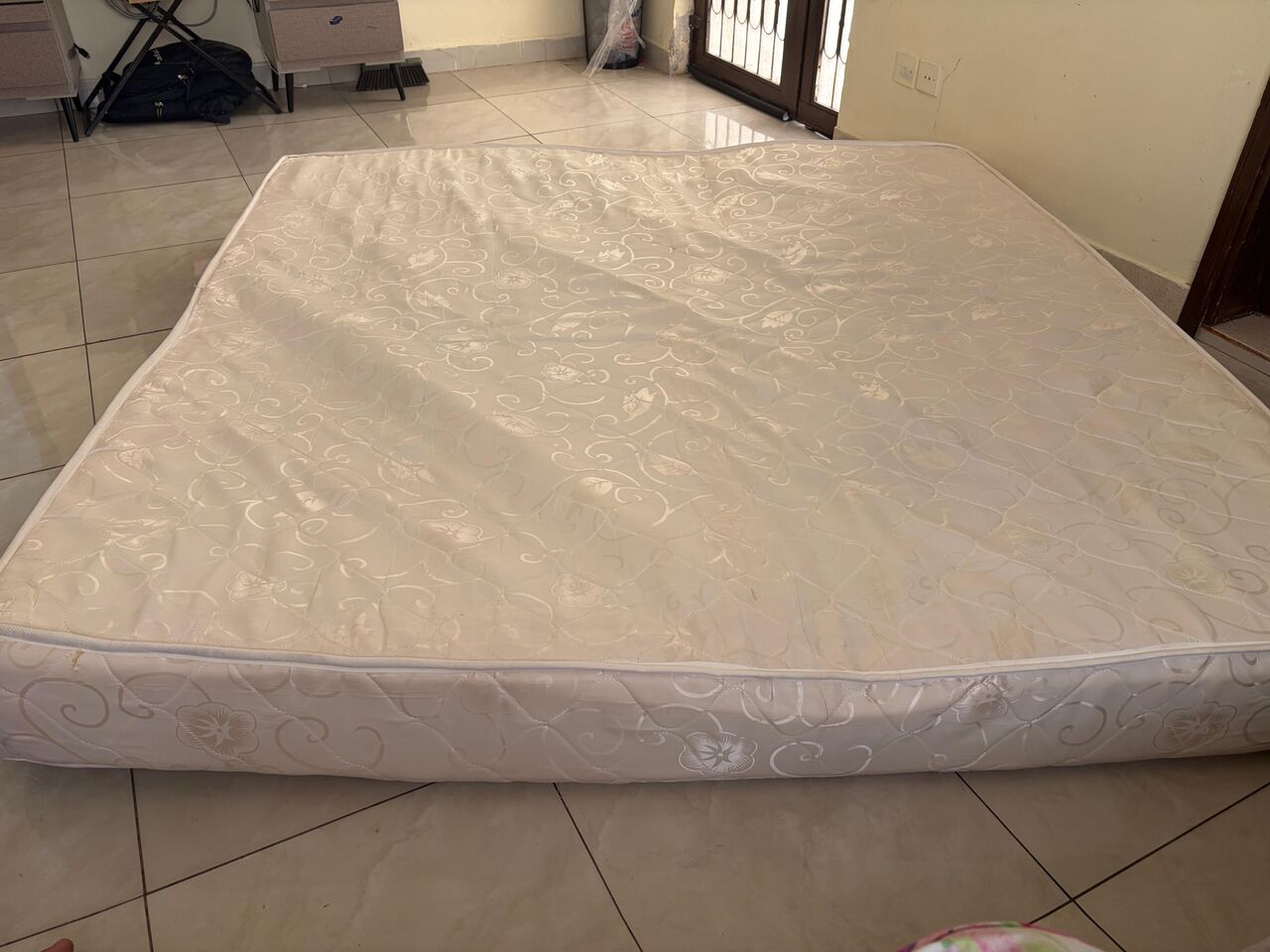 Al Malaz, Furniture, Free Give Away - Used Mattress, King Size, Good Condition