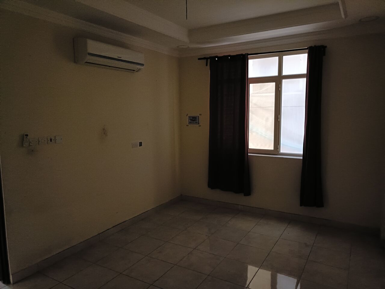 Mahooz, Apartments, Flats, Houses & Villas, BHD 190/month,  2 BR,  130 Sq. Meter,  Semi Furnished 2bhk Without Ewa