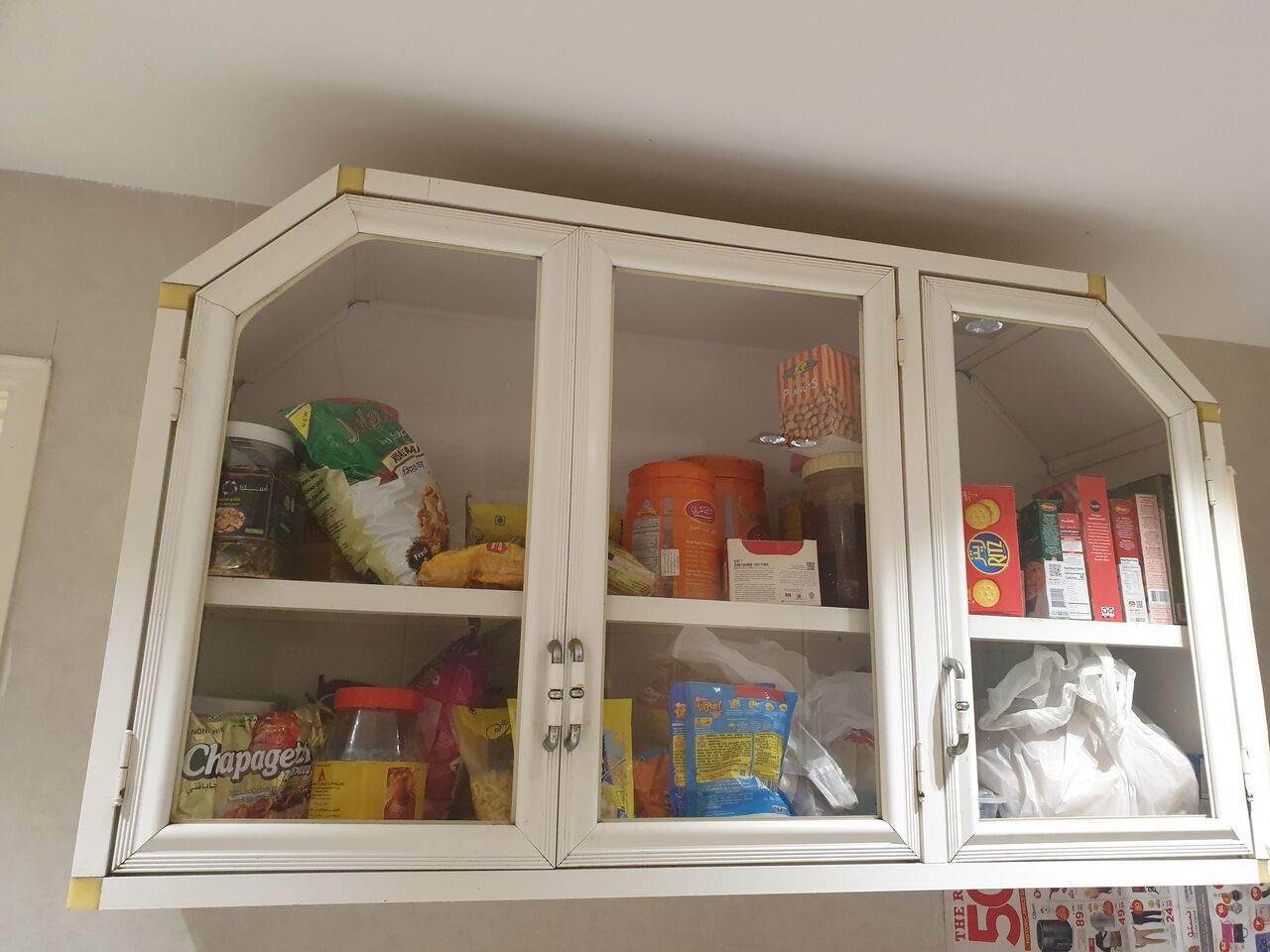 Al Jubail Al Balad, Household Items, SAR 1000,  Kitchen Cabinet, SACO Beach Chair, Ironing Table