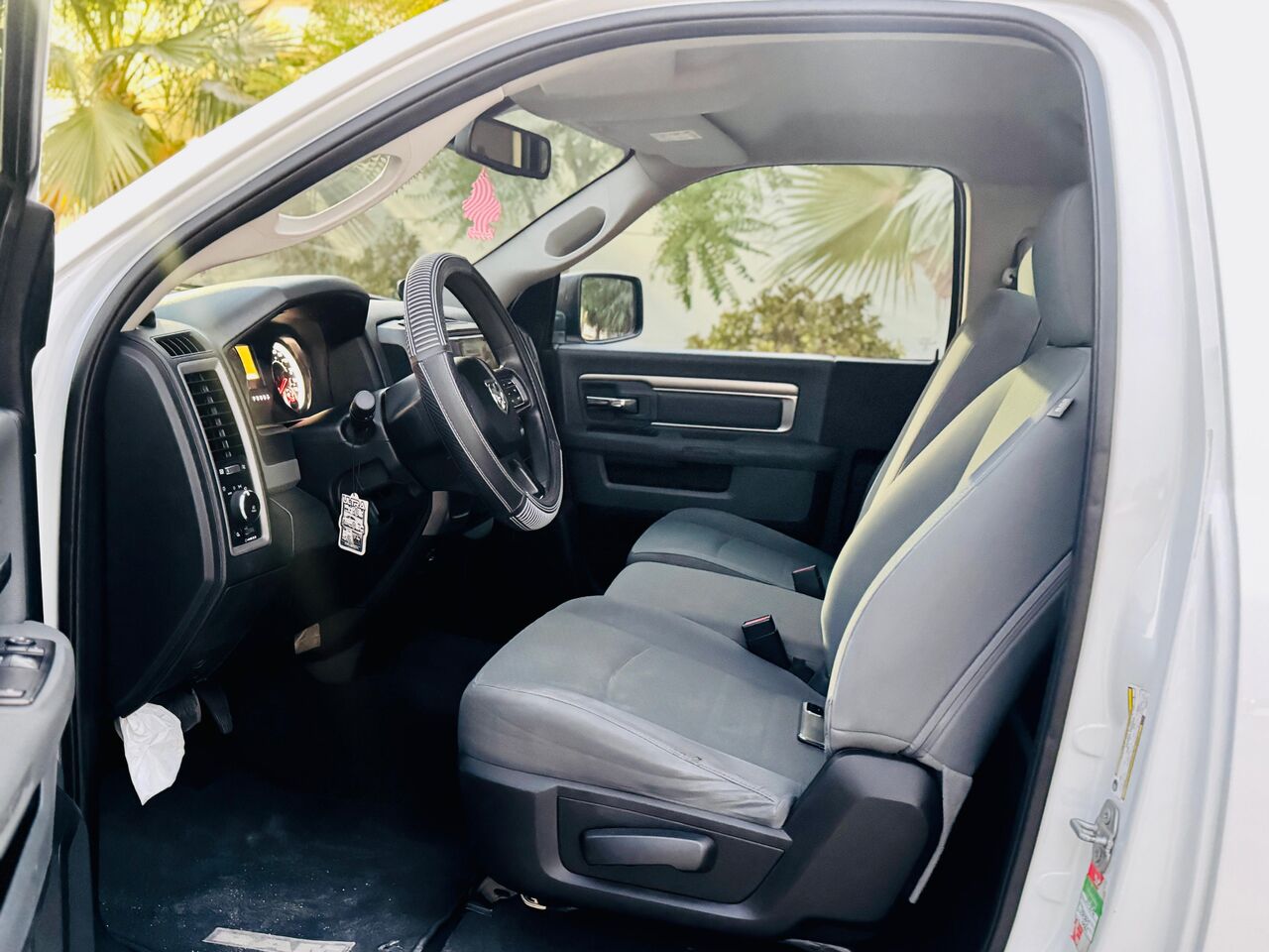 Manama, Vehicles, Cars & Trucks , BHD 5800,  Dodge Ram,  2018,  151000 KM,  Single Cab - 5.7L - Clean