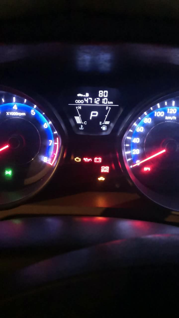 Riyadh, Vehicles, Cars & Trucks , SAR 21000,  HYUNDAI ELANTRA 2013,  2013,  Automatic,  471210 KM,  HYUNDAI ELANTA  21000 SAR