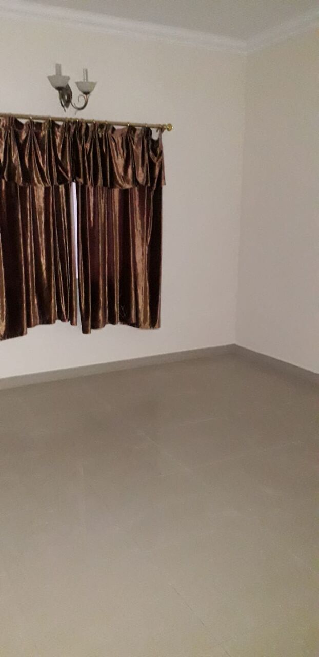 Tubli, Apartments, Flats, Houses & Villas, BHD 200/month,  3 BR,  70 Sq. Meter,  Semi Furnished Flat For Rent At Tubli Near To The Sea ( With   A.C )