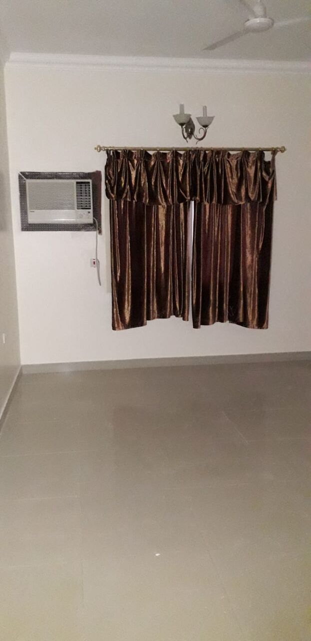 Tubli, Apartments, Flats, Houses & Villas, BHD 200/month,  3 BR,  70 Sq. Meter,  Semi Furnished Flat For Rent At Tubli Near To The Sea ( With   A.C )