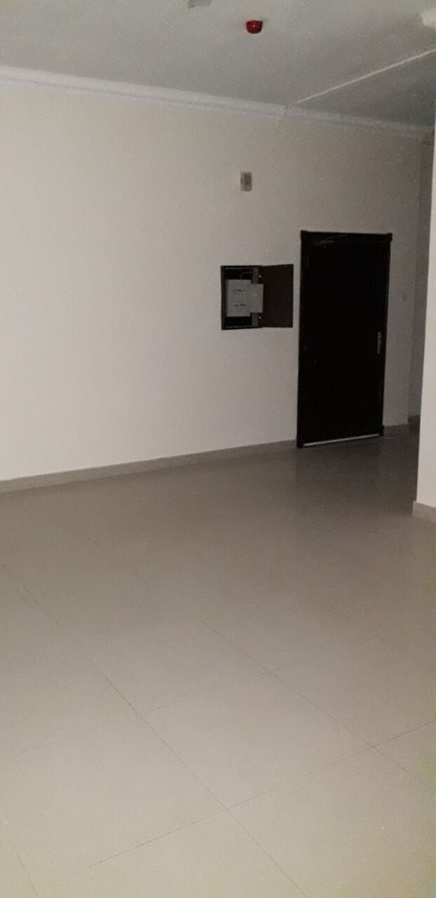 Tubli, Apartments, Flats, Houses & Villas, BHD 200/month,  3 BR,  70 Sq. Meter,  Semi Furnished Flat For Rent At Tubli Near To The Sea ( With   A.C )