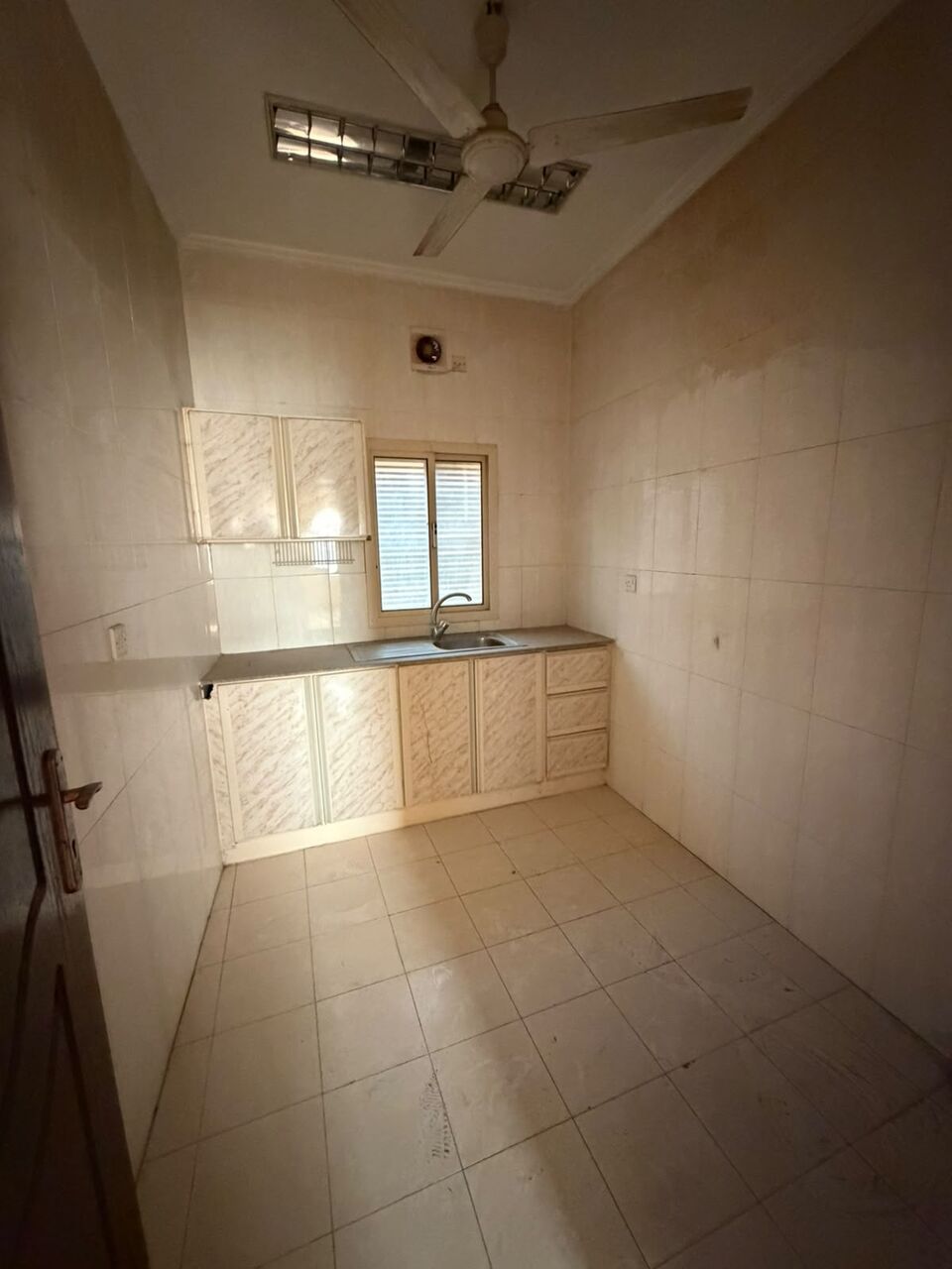 Kabul, Apartments, Flats, Houses & Villas, AFN 180/year,  100 Sq. Meter,  للإيجار شقة في الحد