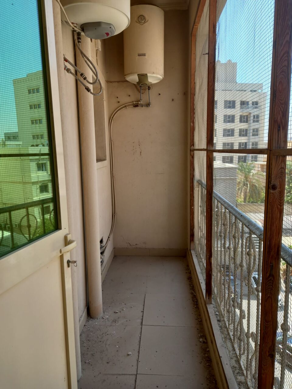 Manama, Apartments, Flats, Houses & Villas, BHD 250/month,  3 BR,  160 Sq. Meter,  3 Bhk Unfurnished Flat Available In Ummalhassam Call Aleena
