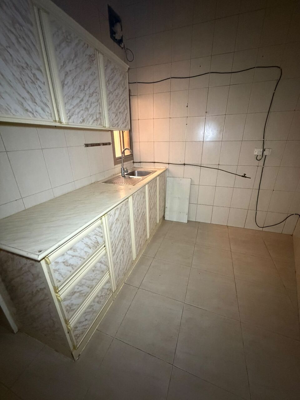 Kabul, Apartments, Flats, Houses & Villas, AFN 110/year,  100 Sq. Meter,  للإيجار شقة في الماحوز