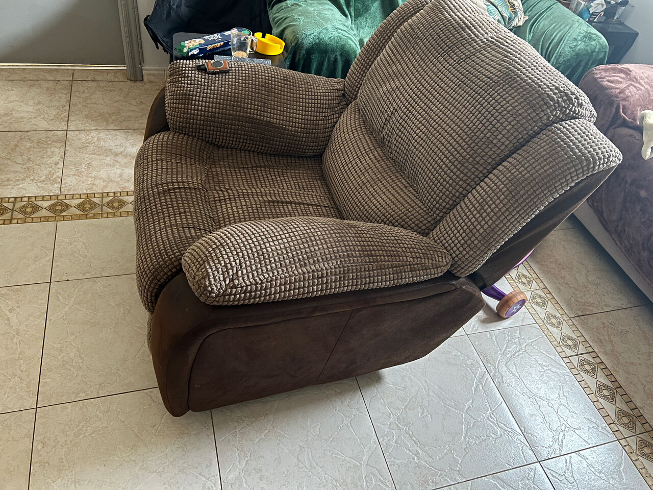 Riyadh, Furniture, SAR 350,  Recliner Chair