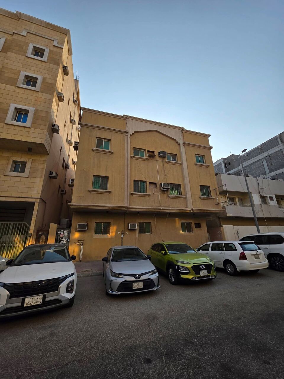 Khobar, Apartments, Flats, Houses & Villas, 2 BR,  FAMILY APARTMENT FOR RENT Layout: 2 Bedrooms + Living Room 🚿 1 Bathroom 🍳 Kitchen /