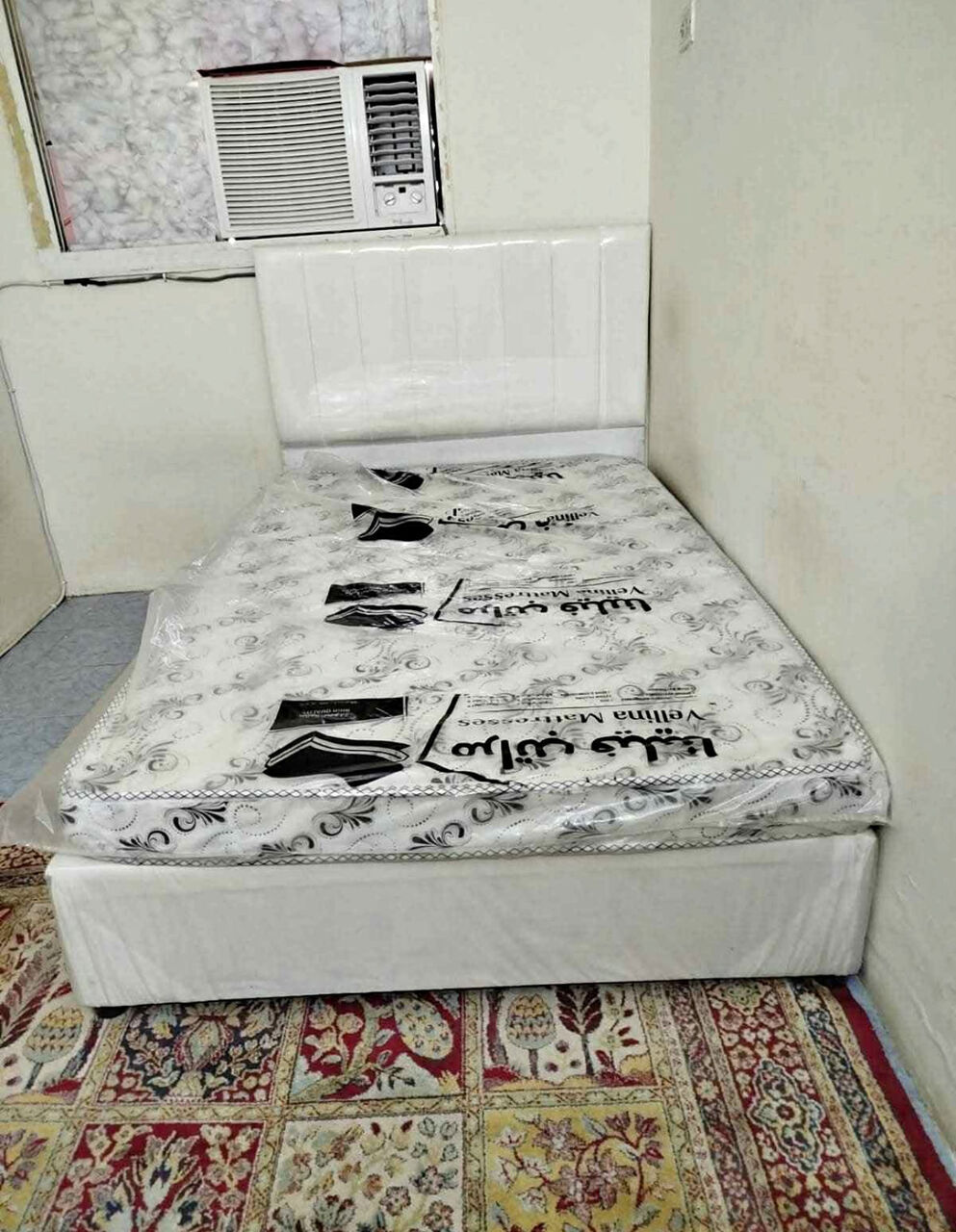 Jeddah, Furniture, SAR 1,  Medium Size Beds With Mattress And Without Mattress
