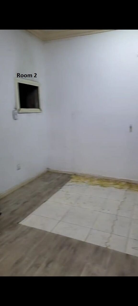 Jeddah, Apartments, Flats, Houses & Villas, SAR 1500/month,  2 BR,  Bachelor Accommodation At Perfect Location 2 Rooms, Washroom & Kitchen On First Floor