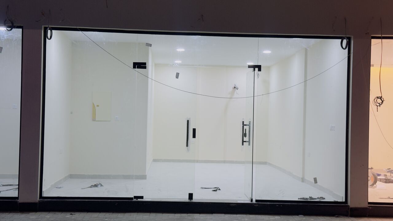 Jeddah, Shops, Newly Built Shop Space With Sponsorship Available - Wholesale Mobile Market, Khalid Bin Wa