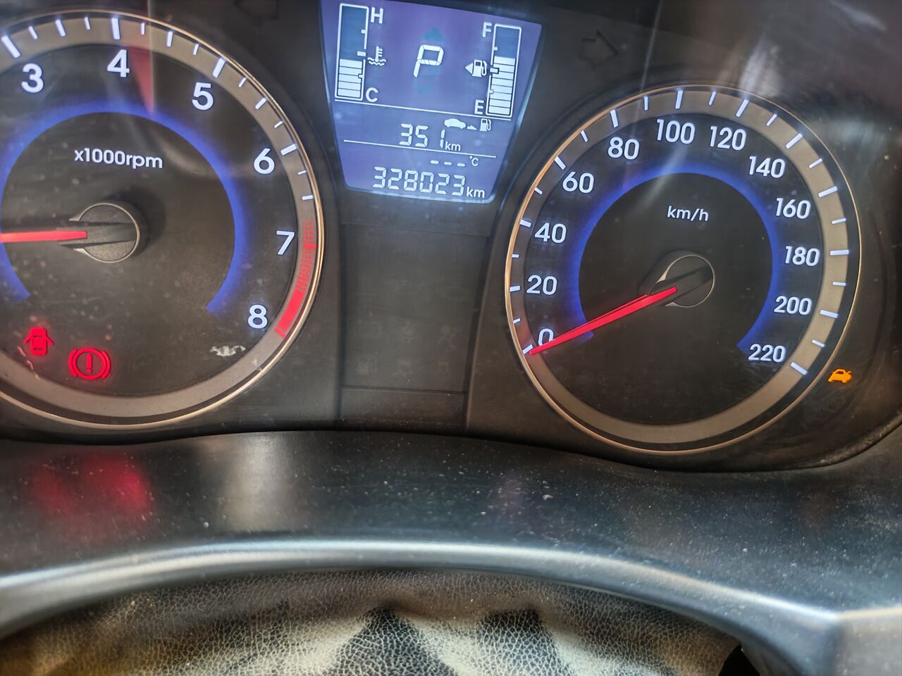 Riyadh, Vehicles, Cars & Trucks , SAR 17900,  2015 Accent Hyundai,  2015,  Automatic,  320000 KM,  I Am Selling My Own Car Neet &clean