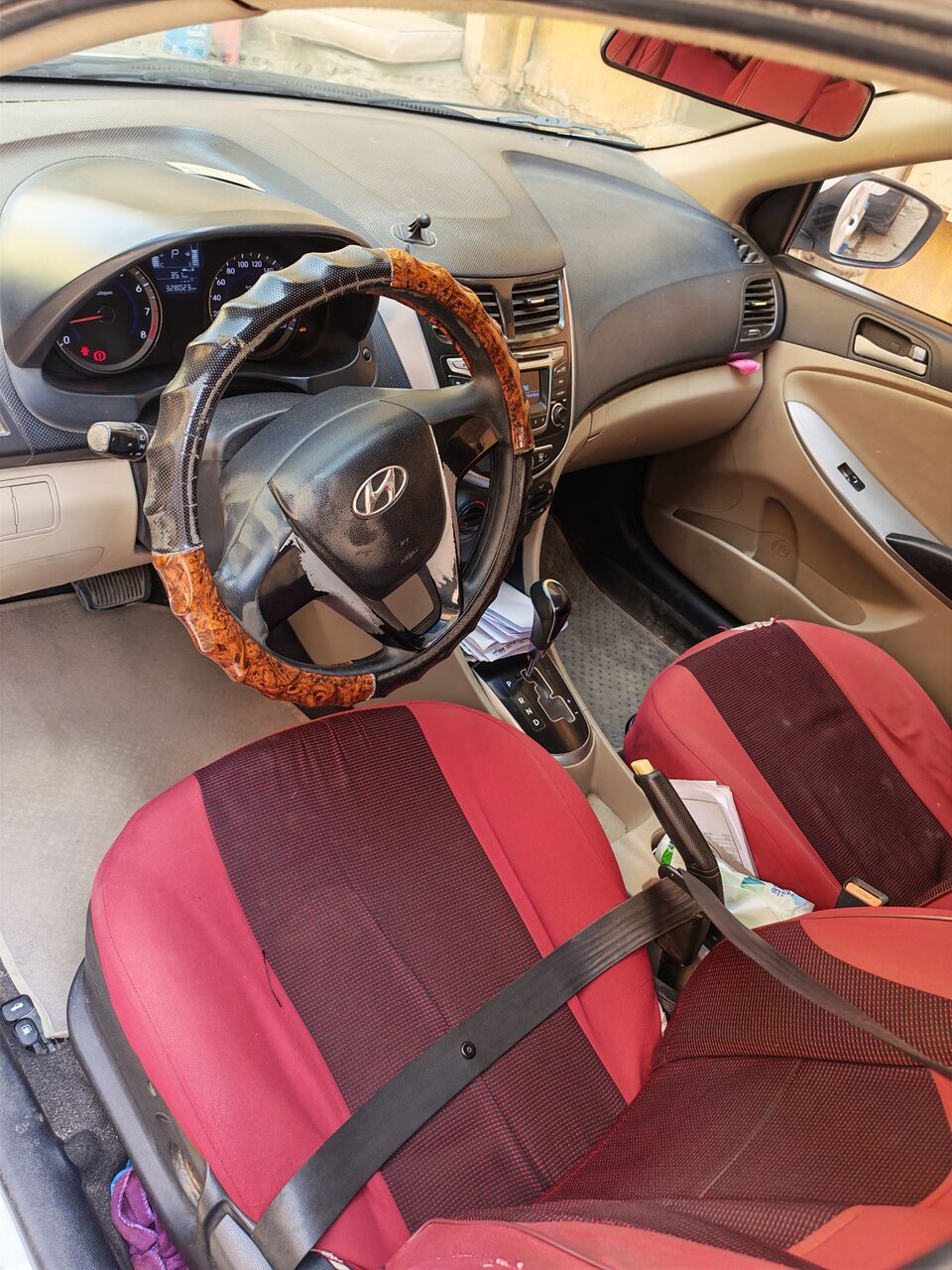 Riyadh, Vehicles, Cars & Trucks , SAR 17900,  2015 Accent Hyundai,  2015,  Automatic,  320000 KM,  I Am Selling My Own Car Neet &clean