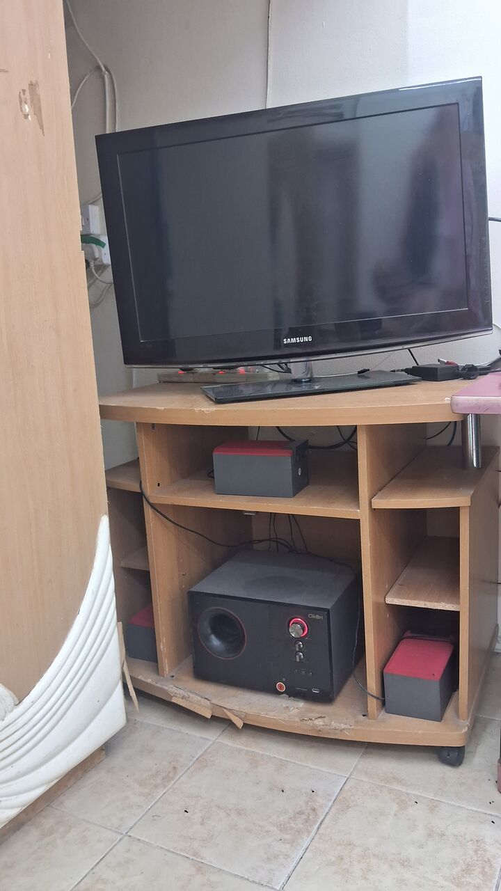 Umm Al Hassam, Furniture, BHD 1,  Furniture For Sale