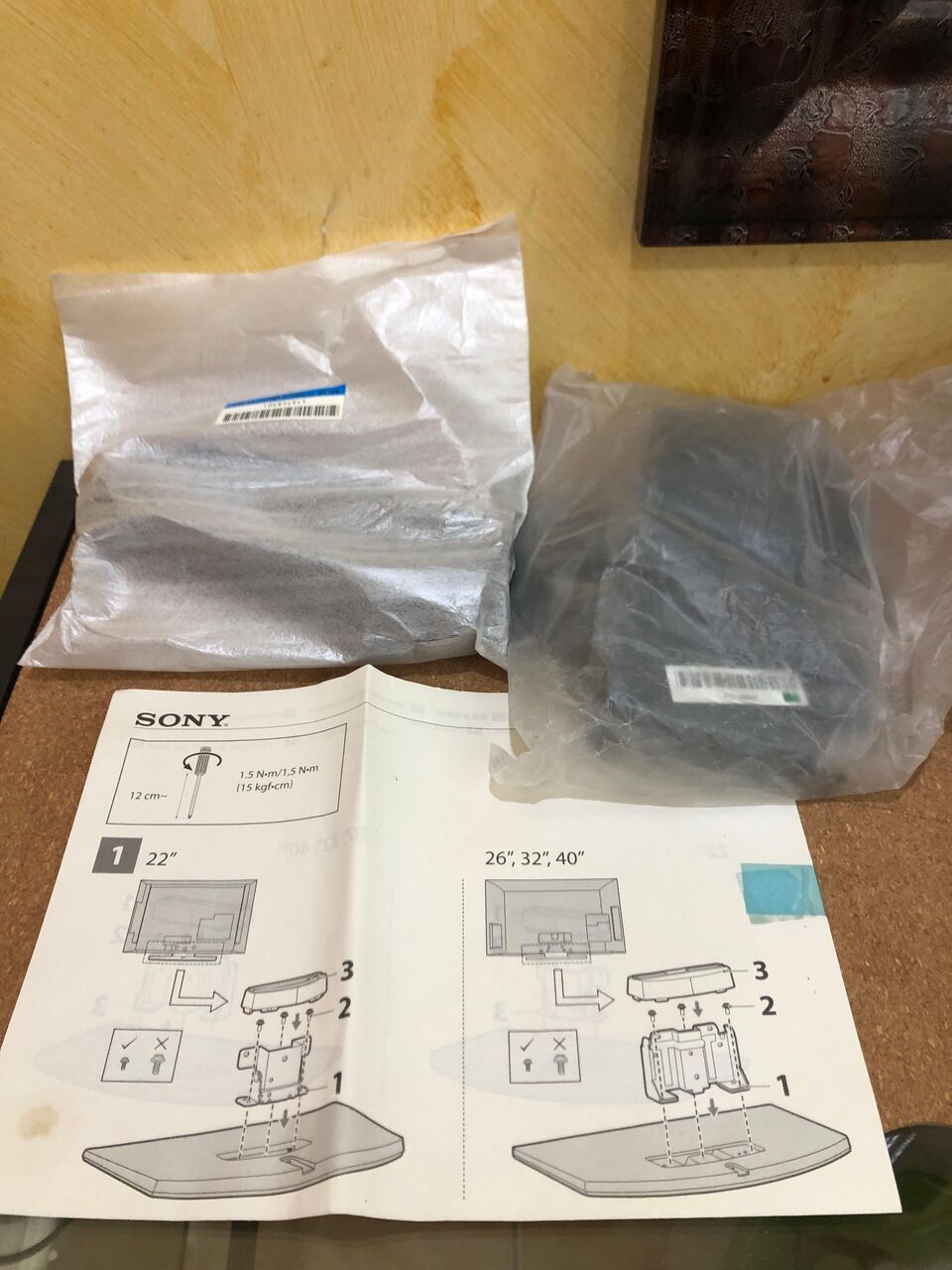 Naseem, Electronics, SAR 500,  For Sale: Sony Bravia KLV-40BX400 (Serial: 2716049) &ndash; 40&Prime; Full HD LCD TV