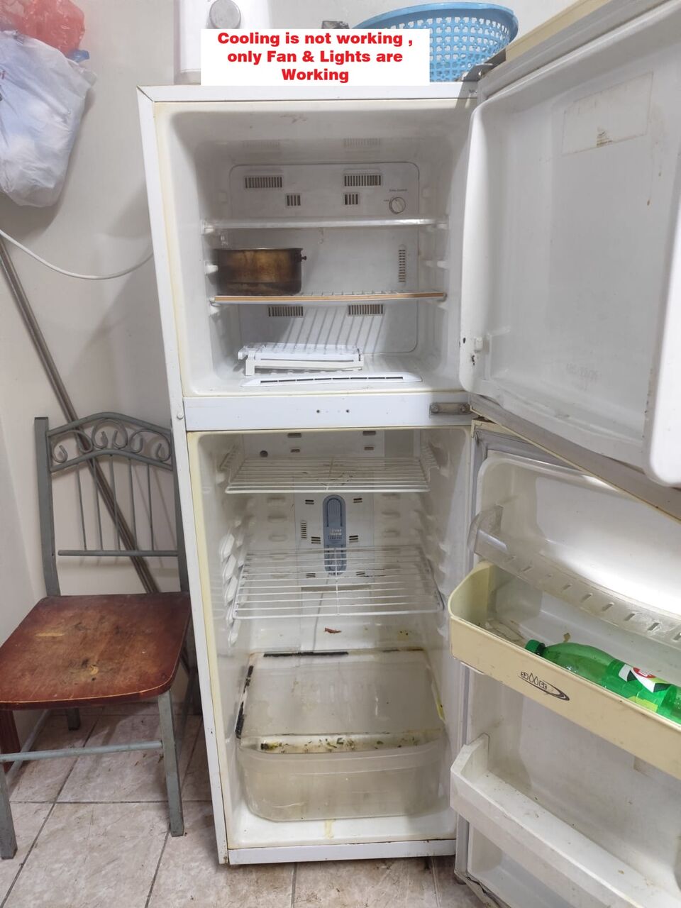 Hara, Household Items, SAR 100,  Double Door Refrigerator For Sell Cooling Issue In Hara Riyadh Al Wazarat