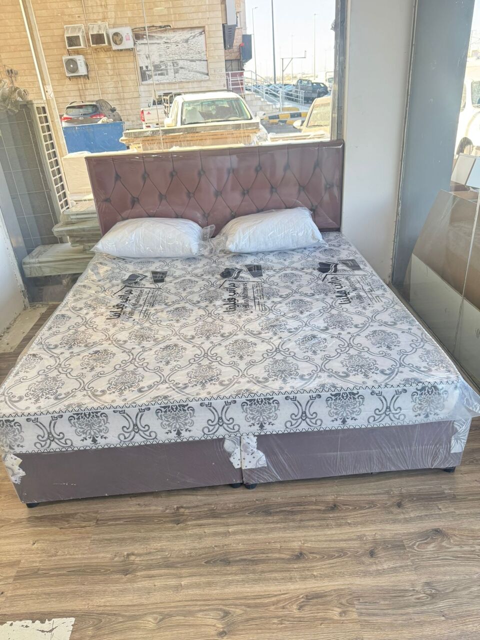 Jeddah, Furniture, SAR 350,  King Size Wooden Bed Frame And Medicated Mattress With Excellent Quality And Reasonable Ra