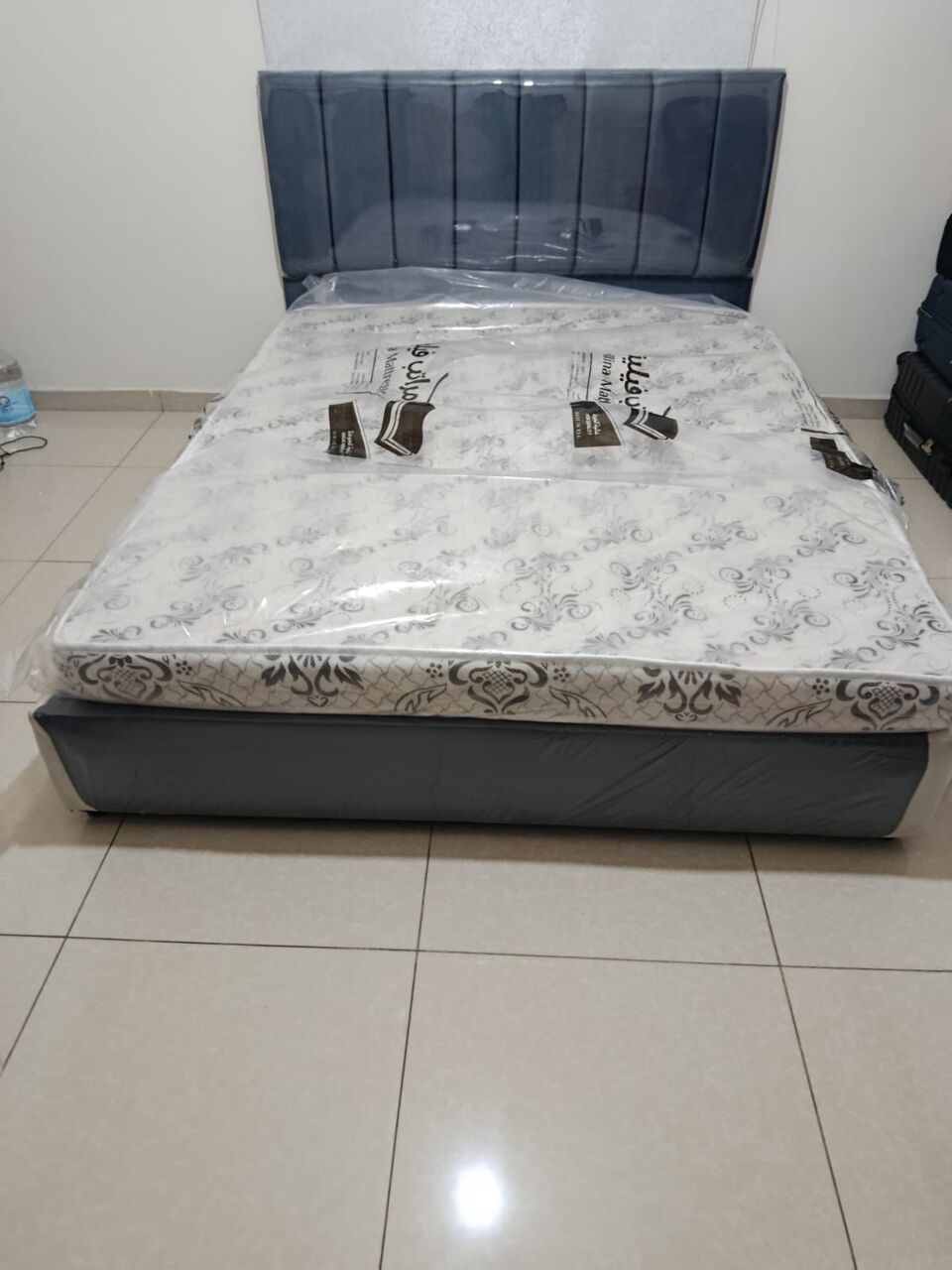 Jeddah, Furniture, SAR 300,  Queen Size Bed With Mattress Available In Jeddah With Low Prices And Best Quality