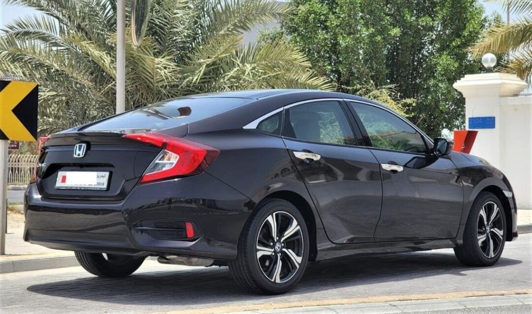Hidd, Vehicles, Cars & Trucks , BHD 3800,  Honda Civic EX,  2019,  Automatic,  135000 KM,  Honda Civic  Mid Option Urgent Sale