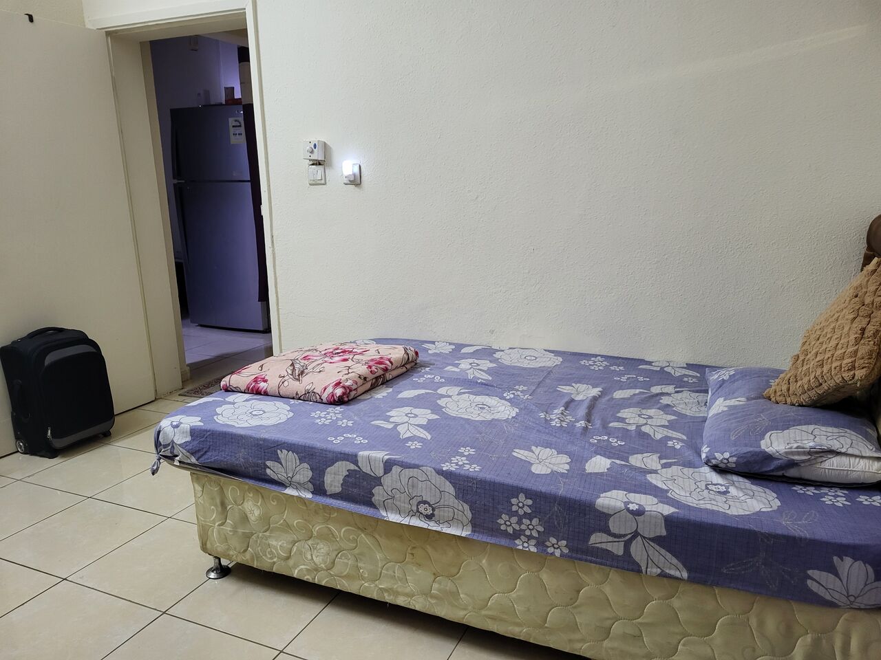 Bani Malik, Rooms for Rent, SAR 900/month,  Furnished,  Fully Furnished Single Room For Executive Muslim Bachelor (Non-Smoker)