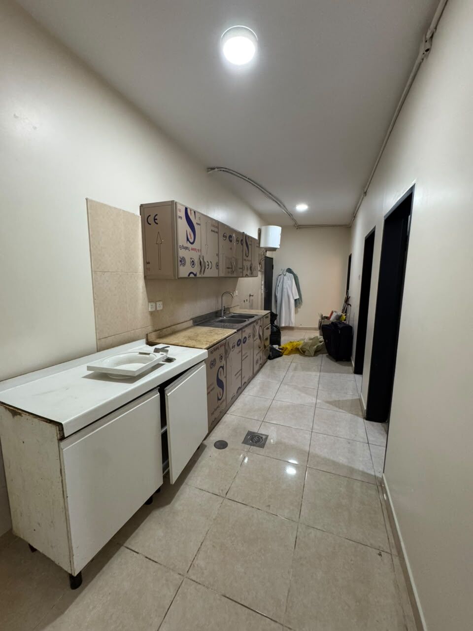 Riyadh, Rooms for Rent, SAR 12001500/month,  New Semi Furnished STUDIO APARTMENT FOR EXECUTIVE BACHELOR