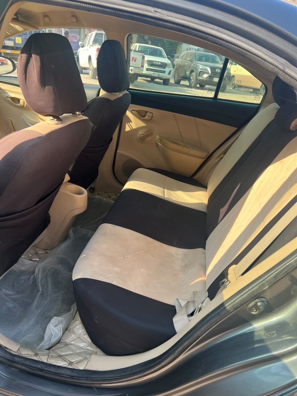 Jubail, Vehicles, Cars & Trucks , SAR 24000,  Toyota Yaris,  2015,  Automatic,  304810 KM,    For SAR 24,000
