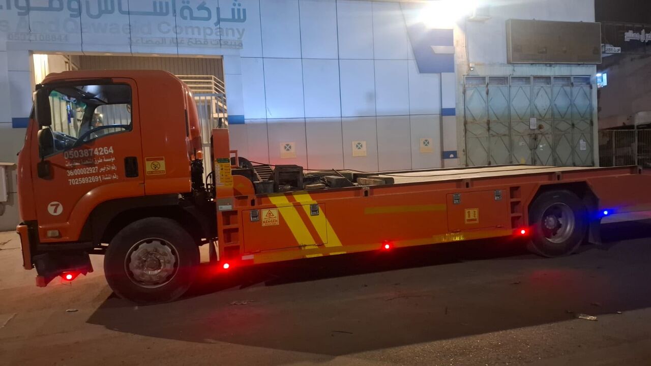 Jubail, Logistics, Flatbed Recovery & Heavy Equipment Transport - 24/7 United Roads Transport Est.