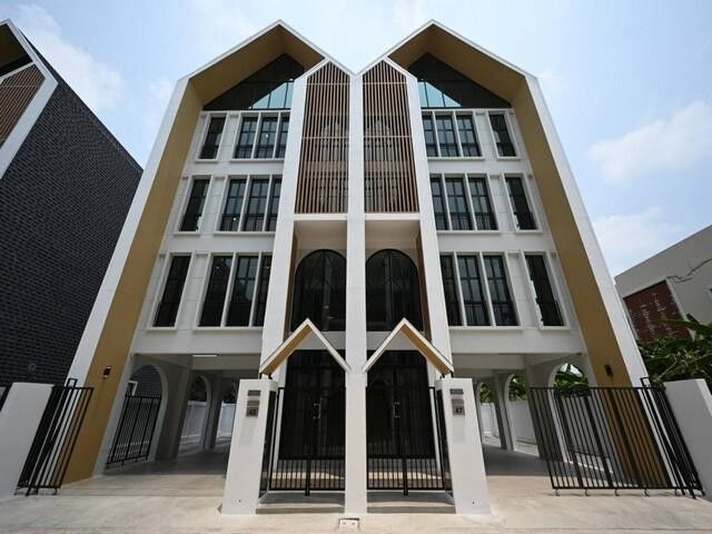 Bangkok, Villas, THB 120000,  50 Sq. Feet,  HR 10473 ให้เช่าโฮมออฟฟิศ 4 ชั้น 498 ตร.ม. สไตล์ Nordic 