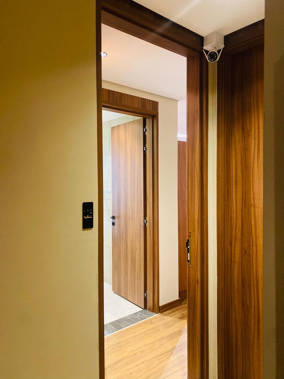 Manama, Apartments, Flats, Houses & Villas, BHD 220/month,  Studio,  Studio Flat For Rent With EWA|With Ac