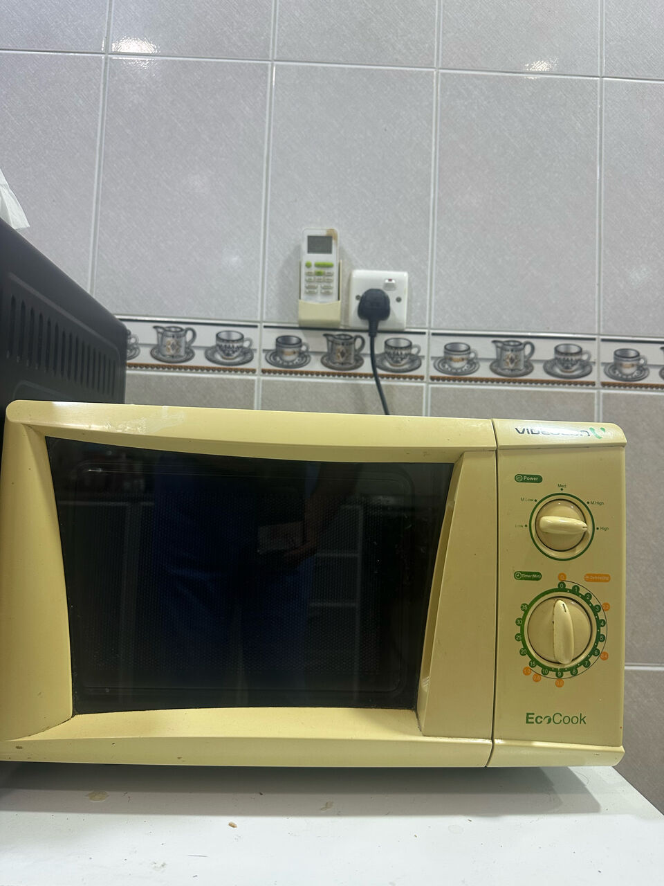 Sanad, Appliances, BHD 12,  Very Clean Micrwave Oven For Sale