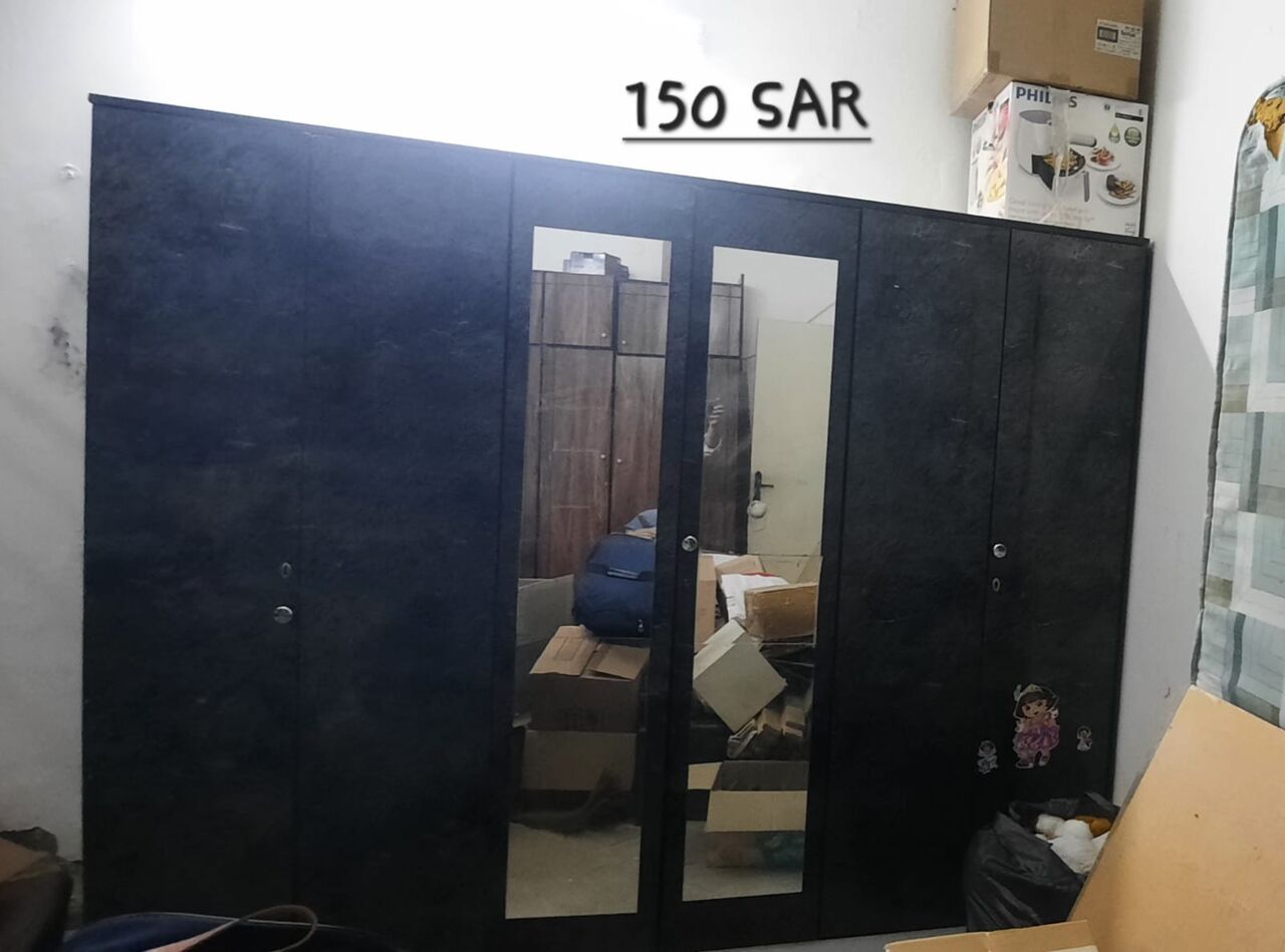 Al Murabba, Furniture, SAR 150,  Bed Room Set And AC