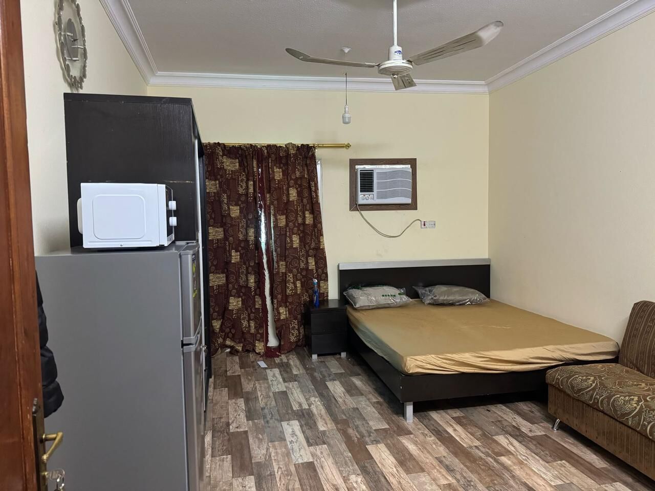 Al Wizarat, Rooms for Rent, SAR 1700/month,  Furnished Single Room Available For A Executive Bachelor