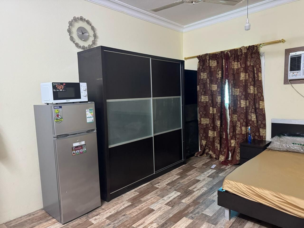 Al Wizarat, Rooms for Rent, SAR 1700/month,  Furnished Single Room Available For A Executive Bachelor