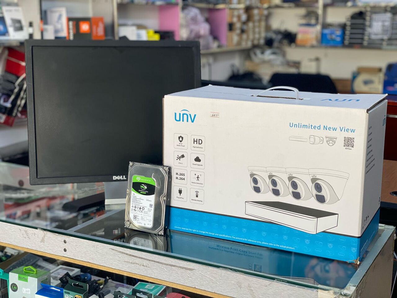 Manama, Tablet Computers, BHD 58,  Brand New UNV CCTV System Full Kit 4 Channel DVR + 4 Cameras + 1TB HDD & 19" Monitor